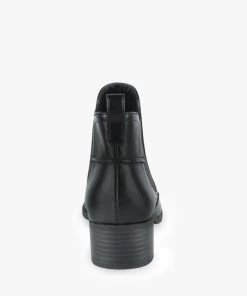 Pied A Terre Passport