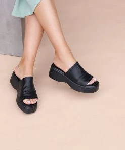 Famous Footwear Sales 20 London Rebel Anthena