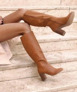 Pied A Terre Bestsellers Affair