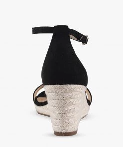 Naughty Monkey Amara