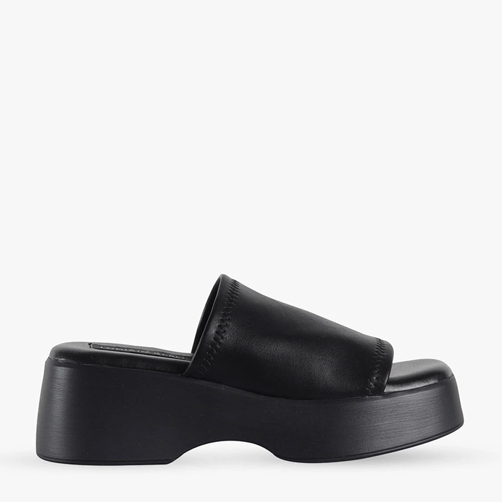 London Rebel Anthena 5 London Rebel Anthena