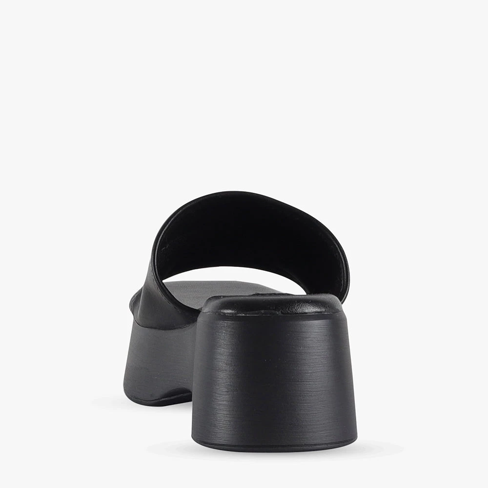 London Rebel Anthena 6 London Rebel Anthena