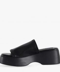 London Rebel Anthena 13 London Rebel Anthena