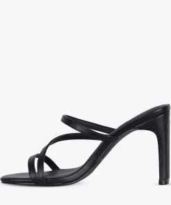 Naughty Monkey Kenny