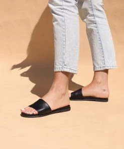 Naughty Monkey Letsgo SANDALS