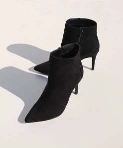 Pied A Terre NEW ARRIVALS Romeo